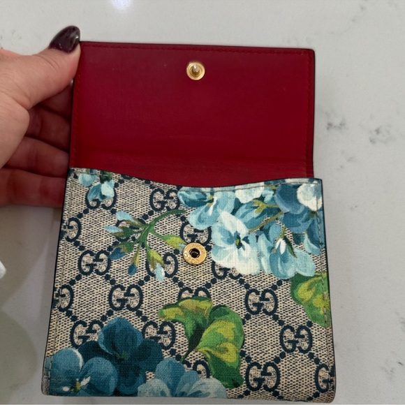 EUC AUTH Gucci in Bloom - Blue Bi-Fold Wallet *Stunning* LIMITED EDITION - Picture 2 of 12